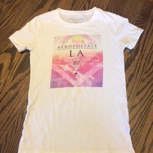 Aeopastle Tee size small
